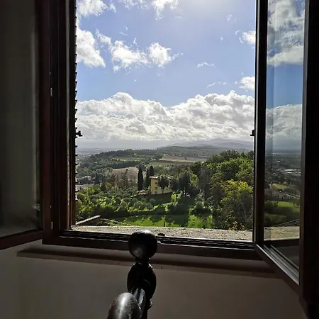 Konukevi Nero Gioconda Anghiari