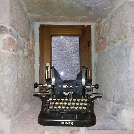 Nero Gioconda Guest house