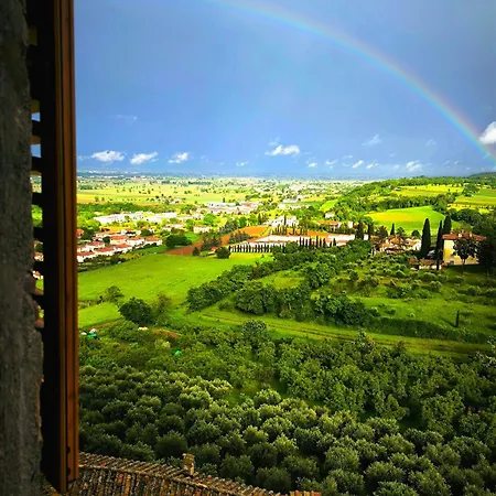 Nero Gioconda Guest house 2*